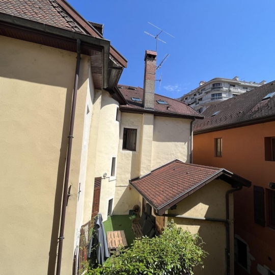  NEMOZ IMMOBILIER : Building | ANNECY (74000) | 0 m2 | 700 000 € 