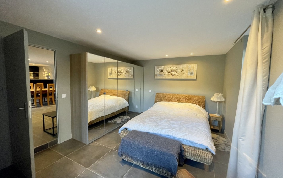 NEMOZ IMMOBILIER : Maison / Villa | DOUSSARD (74210) | 325 m2 | 780 000 € 