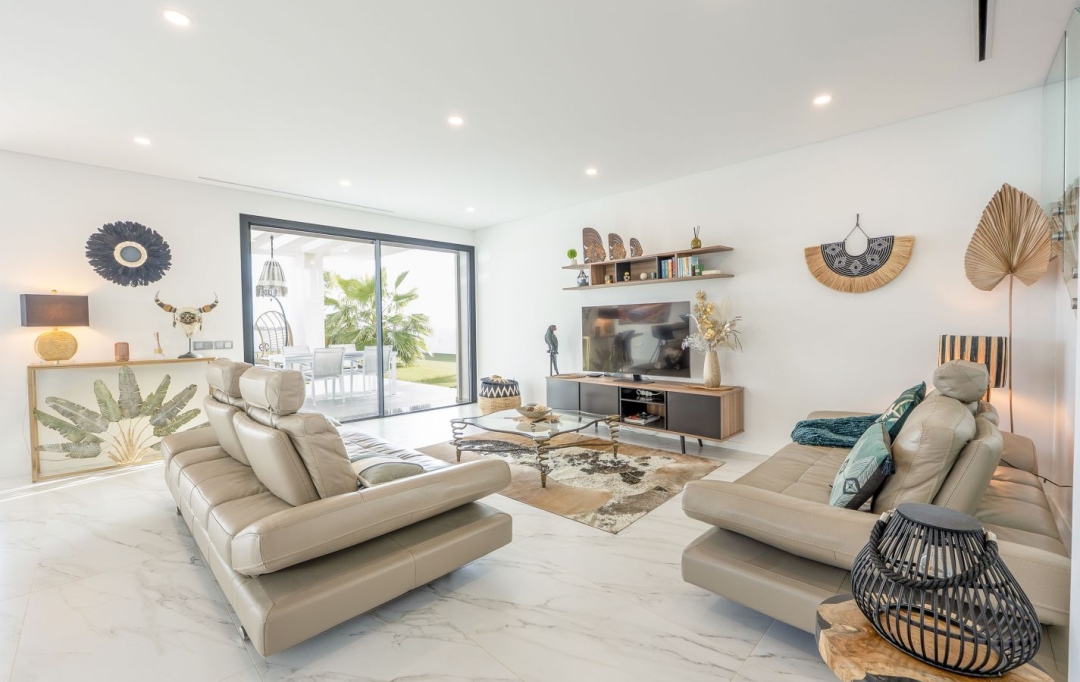 PARIS ANNECY l'Agence immobiliere : Maison / Villa | PERA (8365-204) | 230 m2 | 1 522 000 € 