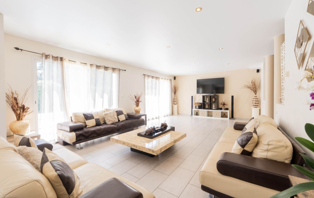 PARIS ANNECY l'Agence immobiliere : Maison / Villa | MOUXY (73100) | 185 m2 | 820 000 € 