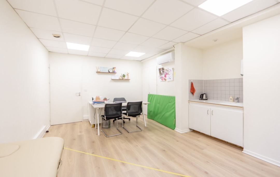 PARIS ANNECY l'Agence immobiliere : Office | FRANGY (74270) | 110 m2 | 316 500 &euro; 
